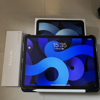 アイパッド(iPad)のipad air4 64GB wifi  スカイブルー　使用少なめ(タブレット)