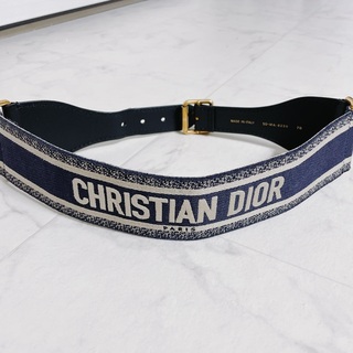 ディオール(Christian Dior) インスタ ベルト(レディース)の通販 3点 | クリスチャンディオールのレディースを買うならラクマ