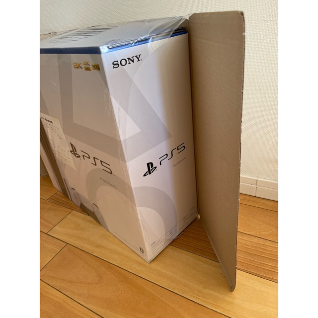 SONY(ソニー)のプレイステーション 5  PlayStation5 CFI-1100A01 エンタメ/ホビーのゲームソフト/ゲーム機本体(家庭用ゲーム機本体)の商品写真