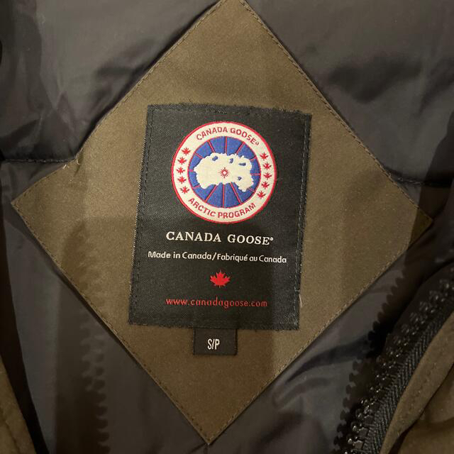 CANADA GOOSE(カナダグース)のカナダグース　ジャスパー　メンズSサイズ　 メンズのジャケット/アウター(ダウンジャケット)の商品写真