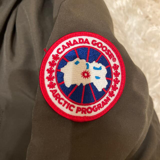 CANADA GOOSE(カナダグース)のカナダグース　ジャスパー　メンズSサイズ　 メンズのジャケット/アウター(ダウンジャケット)の商品写真