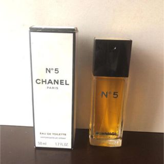 シャネル(CHANEL)のCHANEL N°5 オードゥトワレット　50ml 香水　シャネル(香水(女性用))