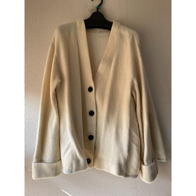 yori バックフレアカーディガン