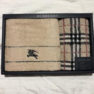 バーバリー(BURBERRY)の2枚セットバーバリー タオル　チェック　ベージュ(タオル/バス用品)