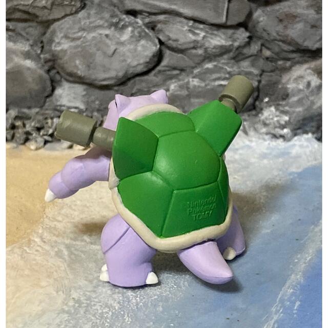 ポケモン　フィギュアモンコレ色違いリペイント　リザードン　フシギバナ　カメックス