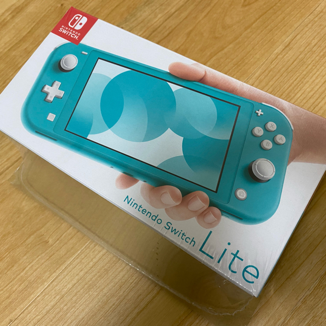 Nintendo Switch(ニンテンドースイッチ)のニンテンドー Switch Lite ライト  ターコイズ 本体 エンタメ/ホビーのゲームソフト/ゲーム機本体(携帯用ゲーム機本体)の商品写真