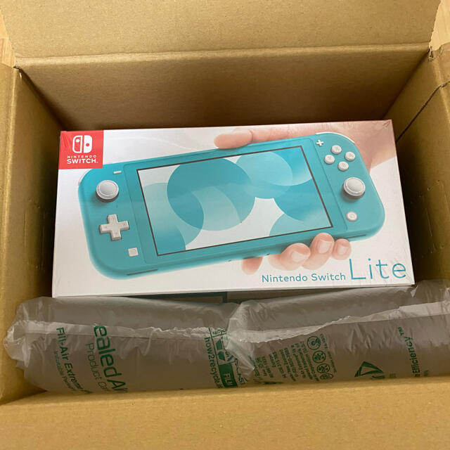 Nintendo Switch(ニンテンドースイッチ)のニンテンドー Switch Lite ライト  ターコイズ 本体 エンタメ/ホビーのゲームソフト/ゲーム機本体(携帯用ゲーム機本体)の商品写真