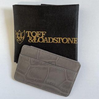 トフアンドロードストーン(TOFF＆LOADSTONE)のトフアンドロードストーン　定期入れ　パスケース(名刺入れ/定期入れ)