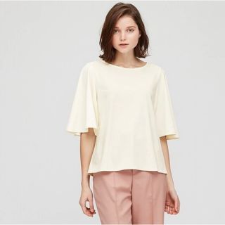 ユニクロ(UNIQLO)の新品　ユニクロ　クレープジャージーT(シャツ/ブラウス(半袖/袖なし))