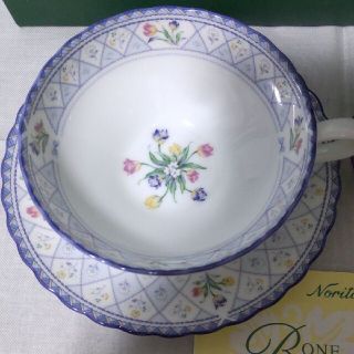 Noritake オランジュリー ティーカップ＆ソーサー 2客セット 未使用 ...