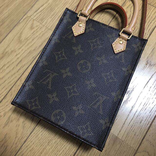 LOUIS VUITTON(ルイヴィトン)のルイヴィトン　プティットサックプラ　美品 レディースのバッグ(ショルダーバッグ)の商品写真