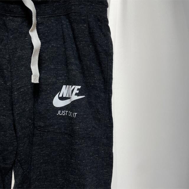 NIKE(ナイキ)のナイキ NIKE パンツ レディースのパンツ(ワークパンツ/カーゴパンツ)の商品写真