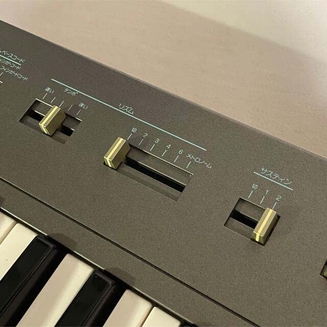 ヤマハ(ヤマハ)の【あやっくま様専用】YAMAHA PSR-15  キーボード 楽器の鍵盤楽器(キーボード/シンセサイザー)の商品写真