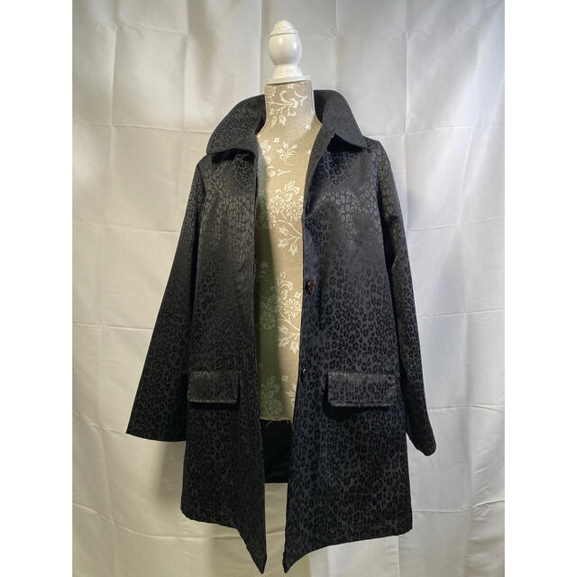 FENDI - FENDI レオパード ヒョウ柄 ブラック Aラインコート FENDI - FENDI レオパード ヒョウ柄 ブラック Aラインコート