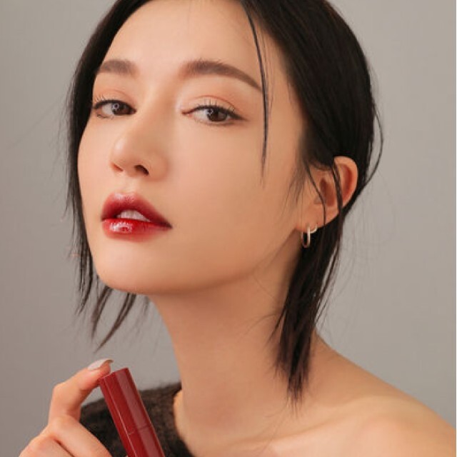 3ce(スリーシーイー)の3CE GLAZE LIP TINT #NEW MOTION グレイズ リップ コスメ/美容のベースメイク/化粧品(リップグロス)の商品写真