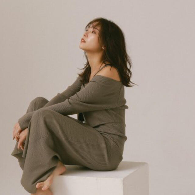 RIELLE Riche Rib Knit One-Piece（Gray）  レディースのワンピース(ロングワンピース/マキシワンピース)の商品写真