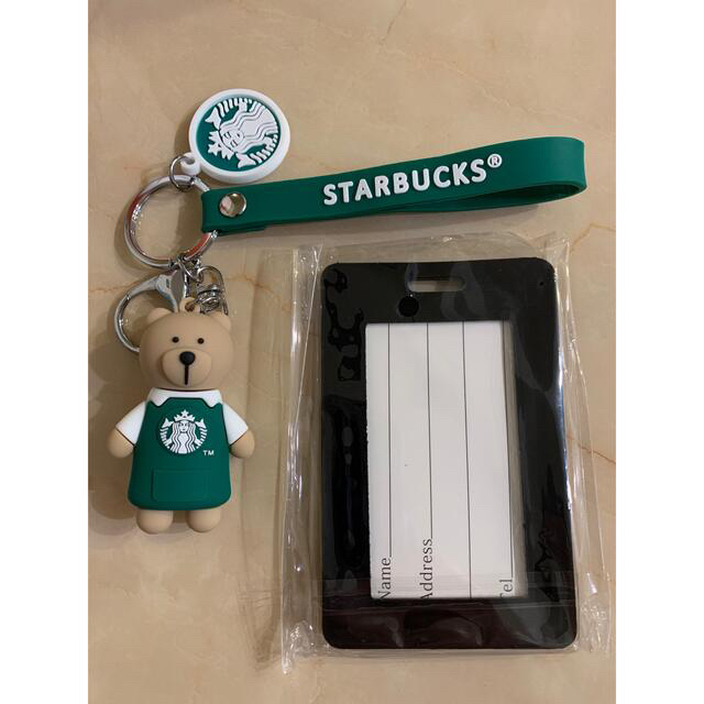 Starbucks Coffee(スターバックスコーヒー)の【新品未使用】スタバ カードケース キーホルダー 定期入れ スターバックス レディースのファッション小物(名刺入れ/定期入れ)の商品写真