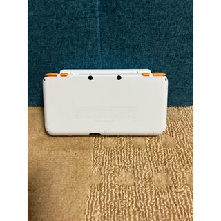 ニンテンドー2DS(ニンテンドー2DS)の2DS LL ホワイト×オレンジ(携帯用ゲーム機本体)