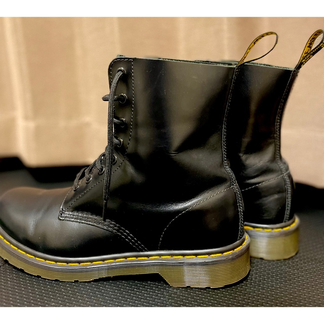 Dr.Martens(ドクターマーチン)の【美品】ドクターマーチン  8ホール　ブーツ メンズの靴/シューズ(ブーツ)の商品写真