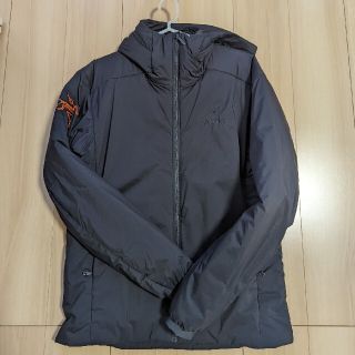 アークテリクス(ARC'TERYX)のアークテリクス　アトムAR(ダウンジャケット)