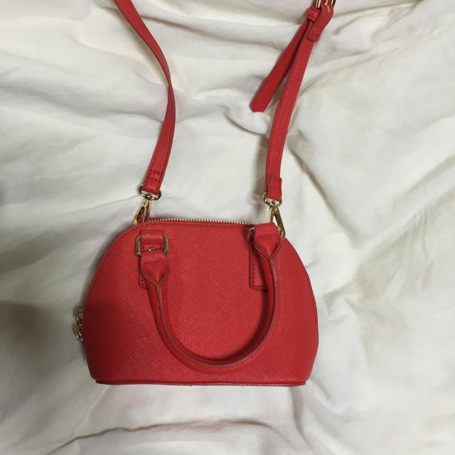 moussy(マウジー)のMOUSSY 美品 ミニバック RED レディースのバッグ(ショルダーバッグ)の商品写真