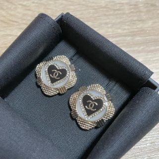 シャネル(CHANEL)の【きょう様】CHANEL ピアス(ピアス)