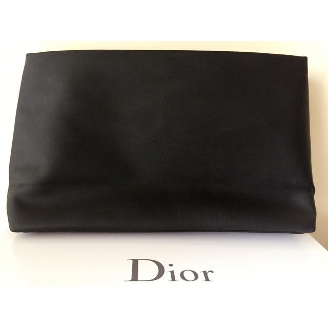 Dior(ディオール)のDior 2016クリスマス限定 黒ポーチ レディースのファッション小物(ポーチ)の商品写真