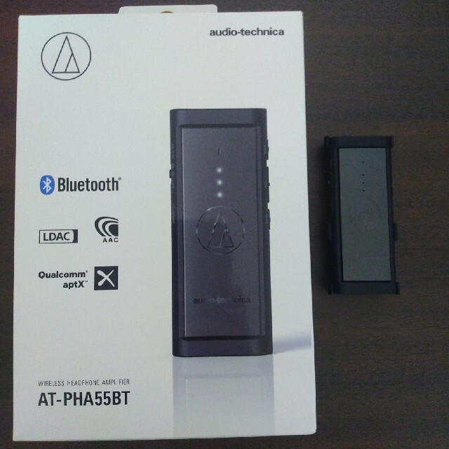 audio-technica(オーディオテクニカ)のオーディオテクニカ ワイヤレスヘッドホンアンプ  AT-PHA55BT スマホ/家電/カメラのオーディオ機器(アンプ)の商品写真