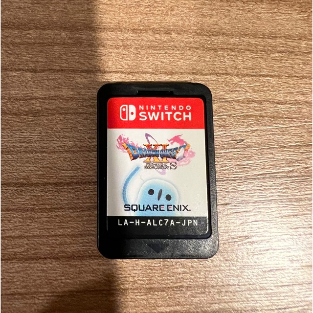 Nintendo Switch(ニンテンドースイッチ)のドラゴンクエストXI　過ぎ去りし時を求めて S Switch エンタメ/ホビーのゲームソフト/ゲーム機本体(家庭用ゲームソフト)の商品写真