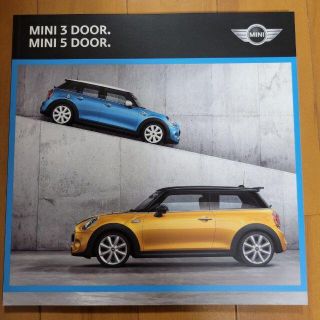 ビーエムダブリュー(BMW)の【美品】BMW MINI 3DOOR　5DOOR　ディーラーカタログ(カタログ/マニュアル)