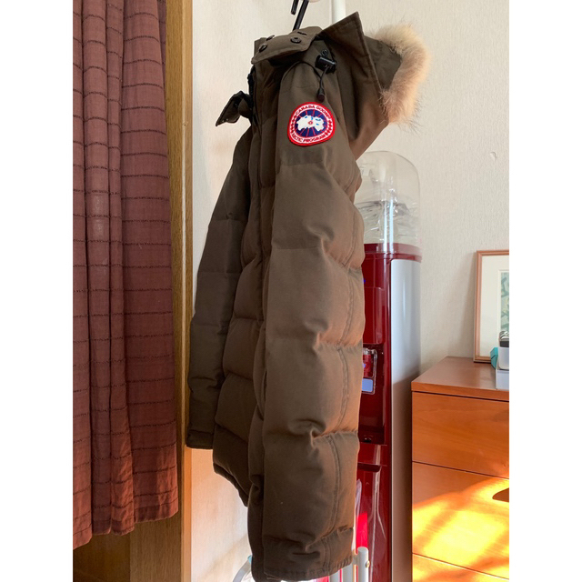 CANADA GOOSE(カナダグース)の12/11限定価格! カナダグースレディース　ダウンコート　ベルビル2301JL レディースのジャケット/アウター(ダウンコート)の商品写真