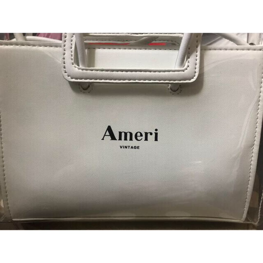 Ameri VINTAGE(アメリヴィンテージ)の新品未使用 ❣️AMERI rain cover shopper bag (白) レディースのバッグ(ショルダーバッグ)の商品写真