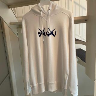 サカイ(sacai)のsacai KAWS Flock Print Hoodie 白 パーカー 2 (パーカー)