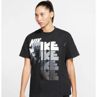 Tシャツ/カットソー(半袖/袖なし)Nike x Sacai 再構築 Tシャツ XL
