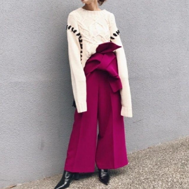 Ameri VINTAGE(アメリヴィンテージ)のAmeri VINTAGE OBI WIDE PANTS　リボンワイドパンツ レディースのパンツ(カジュアルパンツ)の商品写真