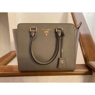 プラダ(PRADA)のプラダ　ハンドバッグ(ハンドバッグ)