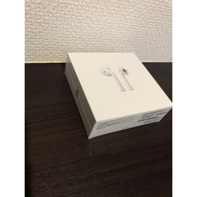 独特の素材 Apple AirPods（第2世代）【新品未開封】 オーディオ機器