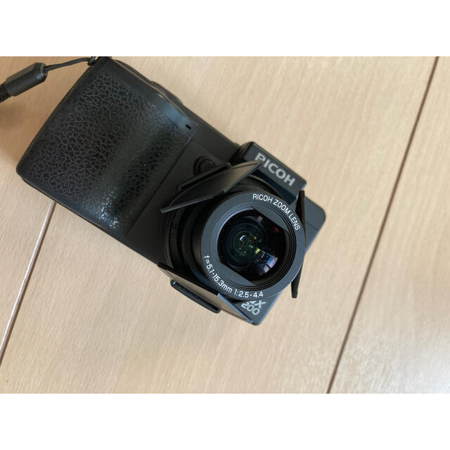 RICOH(リコー)のRICOH GX200 リコー スマホ/家電/カメラのカメラ(コンパクトデジタルカメラ)の商品写真