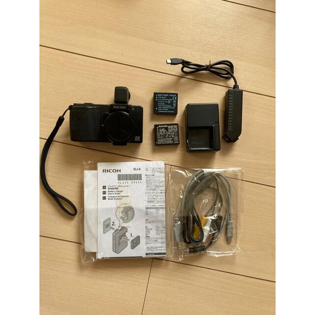 RICOH(リコー)のRICOH GX200 リコー スマホ/家電/カメラのカメラ(コンパクトデジタルカメラ)の商品写真