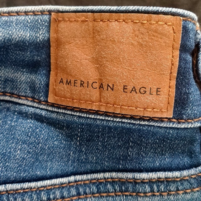 American Eagle(アメリカンイーグル)のアメリカンイーグル　ジーンズ レディースのパンツ(デニム/ジーンズ)の商品写真