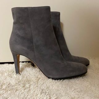 ジャンヴィットロッシ(Gianvito Rossi)のGianvito Rossi スエードブーツ　グレー　(ブーツ)