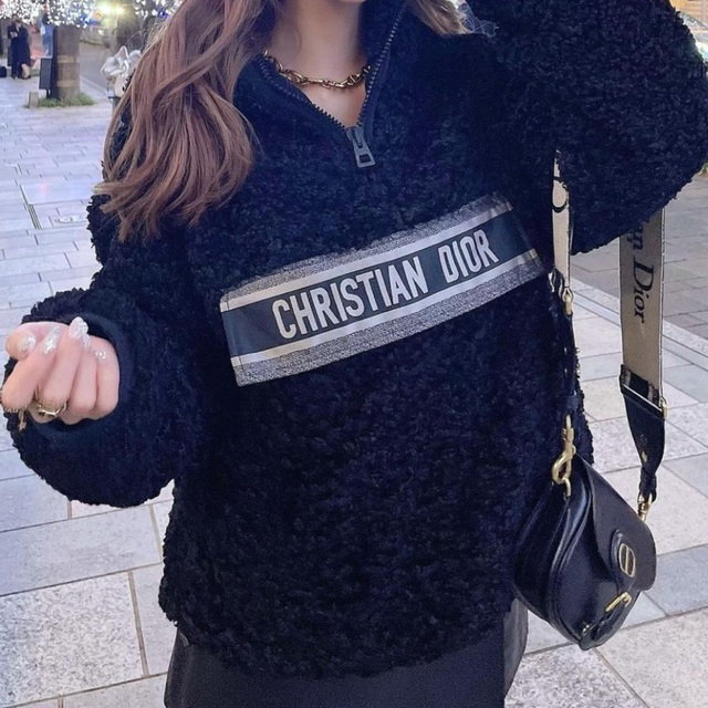 Christian フリース ブラック 36 Sの通販 by CD｜クリスチャンディオールならラクマ Dior - DIOR ボア アノラック 在庫あ得価