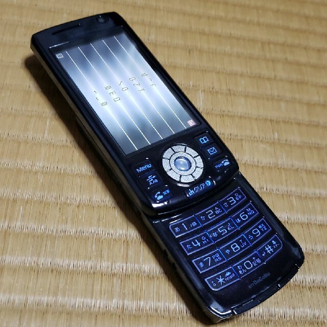 中古品 希少 ドコモ D904i(ミラーブラック)の通販 by ギリギリ's 中古品 希少 ドコモ D904i(ミラーブラック)の通販 by ギリギリ's