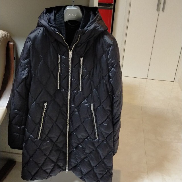 DIESEL(ディーゼル)のディーゼル　コート　黒 レディースのジャケット/アウター(その他)の商品写真