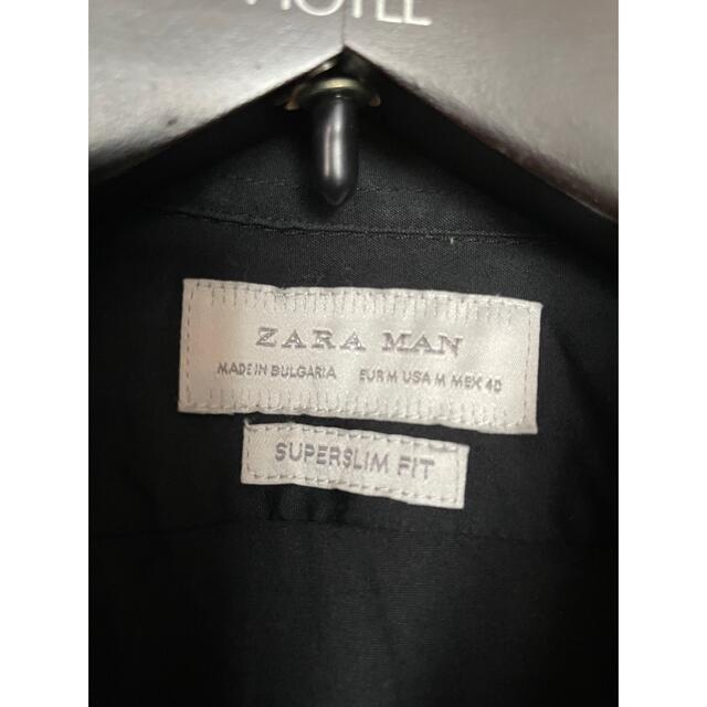 ZARA(ザラ)のZARA 黒シャツ　スーパースリムフィット メンズのトップス(シャツ)の商品写真