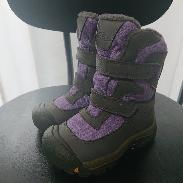 KEEN(キーン)のkeen キーン スノーブーツ 18cm キッズ/ベビー/マタニティのキッズ靴/シューズ(15cm~)(ブーツ)の商品写真