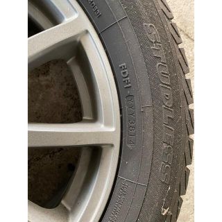 スタッドレス　ヴェゼルに使用　205/60R16 1シーズンのみ　4本