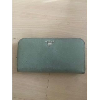 プラダ(PRADA)のプラダPRADA 長財布グリーン緑　ラウンドファスナー(財布)