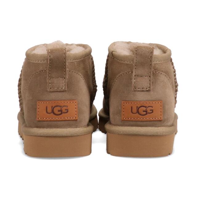 UGG(アグ)のUGG Classic Ultra Mini レディースの靴/シューズ(ブーツ)の商品写真