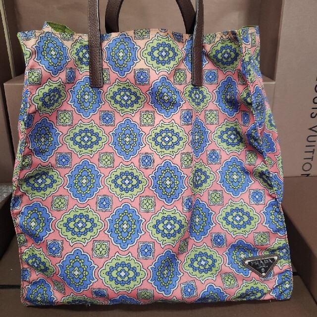 PRADA - 新品未使用保管品!PRADAトートバック!美品!花柄大容量